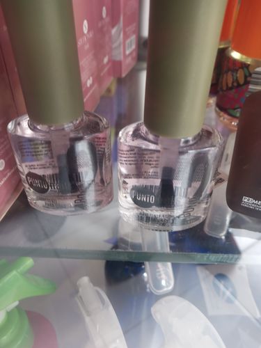 Customer photo review of Bond Primer #2 Punto Nails