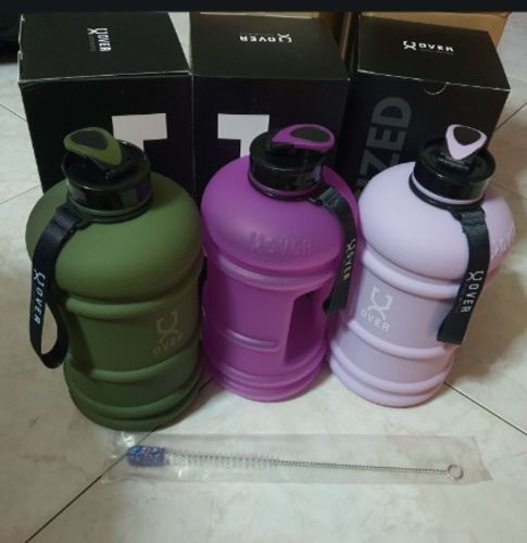 Customer photo review of 2.2L Oversized Bottle with Flip Cap