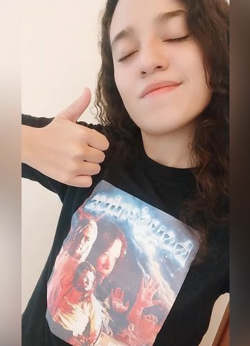 Customer photo review of Playera Personalizada: Tu Banda Favorita Aquí