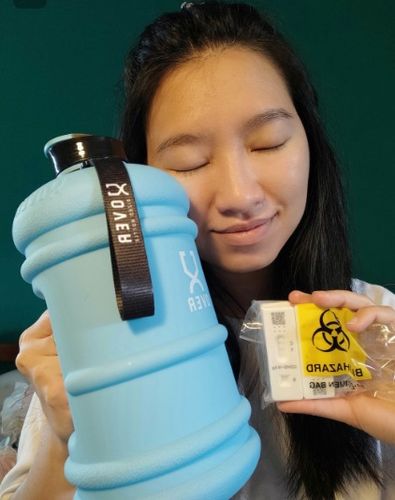 Customer photo review of 2.2L Oversized Bottle with Flip Cap