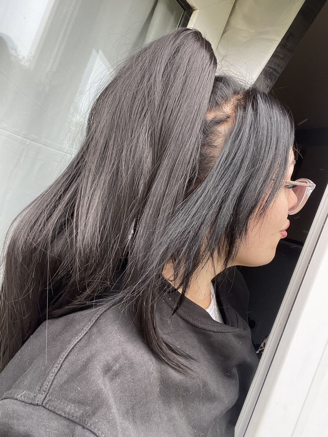 Customer photo review of Long Straight Clip-in Ponytail