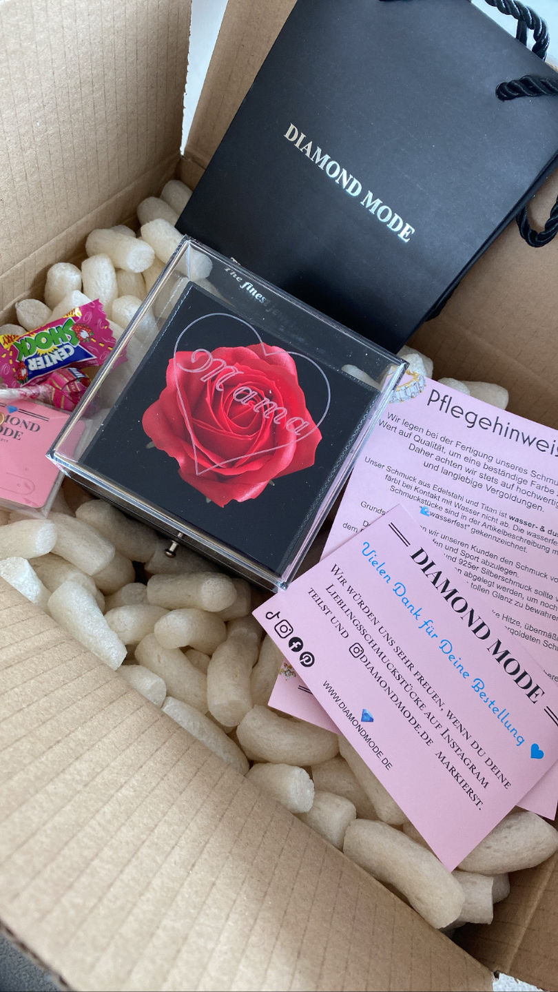 Customer photo review of Rosenbox | Geschenk Verpackung