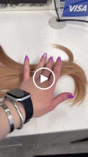 Customer video review of Full Shine Clip in Extensions 100% Remy Human Hair Balayage Ombre (#10/14)