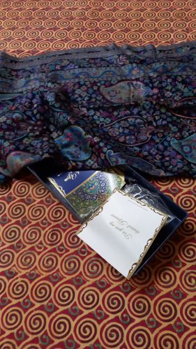 Customer photo review of Pashtush Women'S Antique Scarf, Extra Soft Bamboo, Peacock Blue