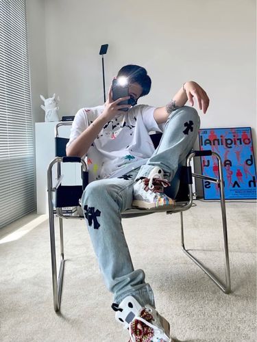 Customer photo review of LANVIN x Gallery Dept T-shirt