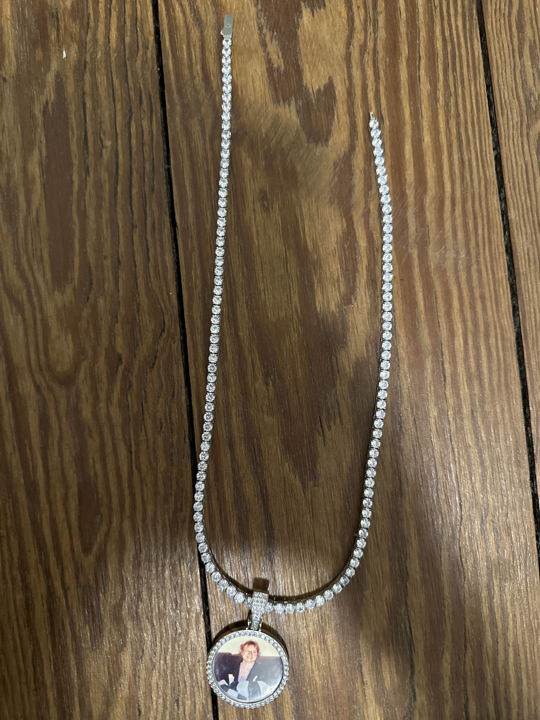 Customer photo review of ICE BREAKER CHAIN. - 4MM WHITE GOLD