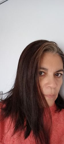 Reseña con foto de un cliente sobre Tinte 100% Natural Hamsa Herbal (Tono Castaño Oscuro) COMPRA 1 Y RECIBE 2