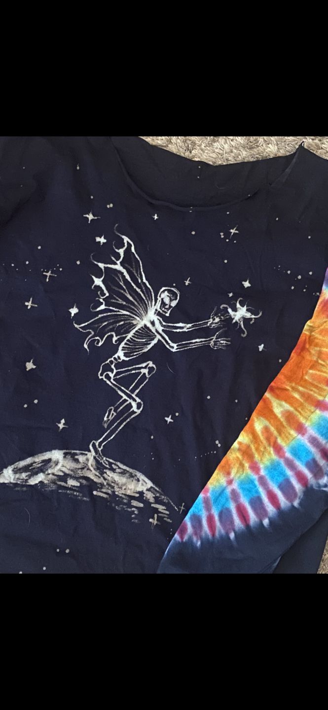 Customer photo review of Psychedelic Sleeves Tie Dye Long Sleeve T Shirt