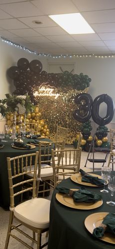 Customer photo review of Light Gold Shimmer Wall Panels – Easy Setup Wedding/Event/Theme Party Decorations