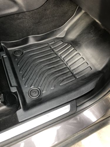 Customer photo review of Pisos Calce Perfecto JEEP Grand Cherokee años 2013 al 2021