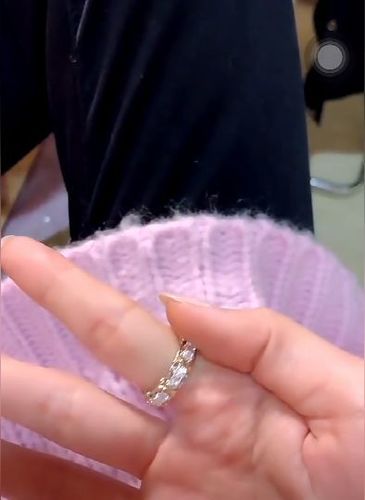 Customer photo review of Oveallgo™Magnetology Moissanite Diamond Ring（Limited time discount 🔥 last day）