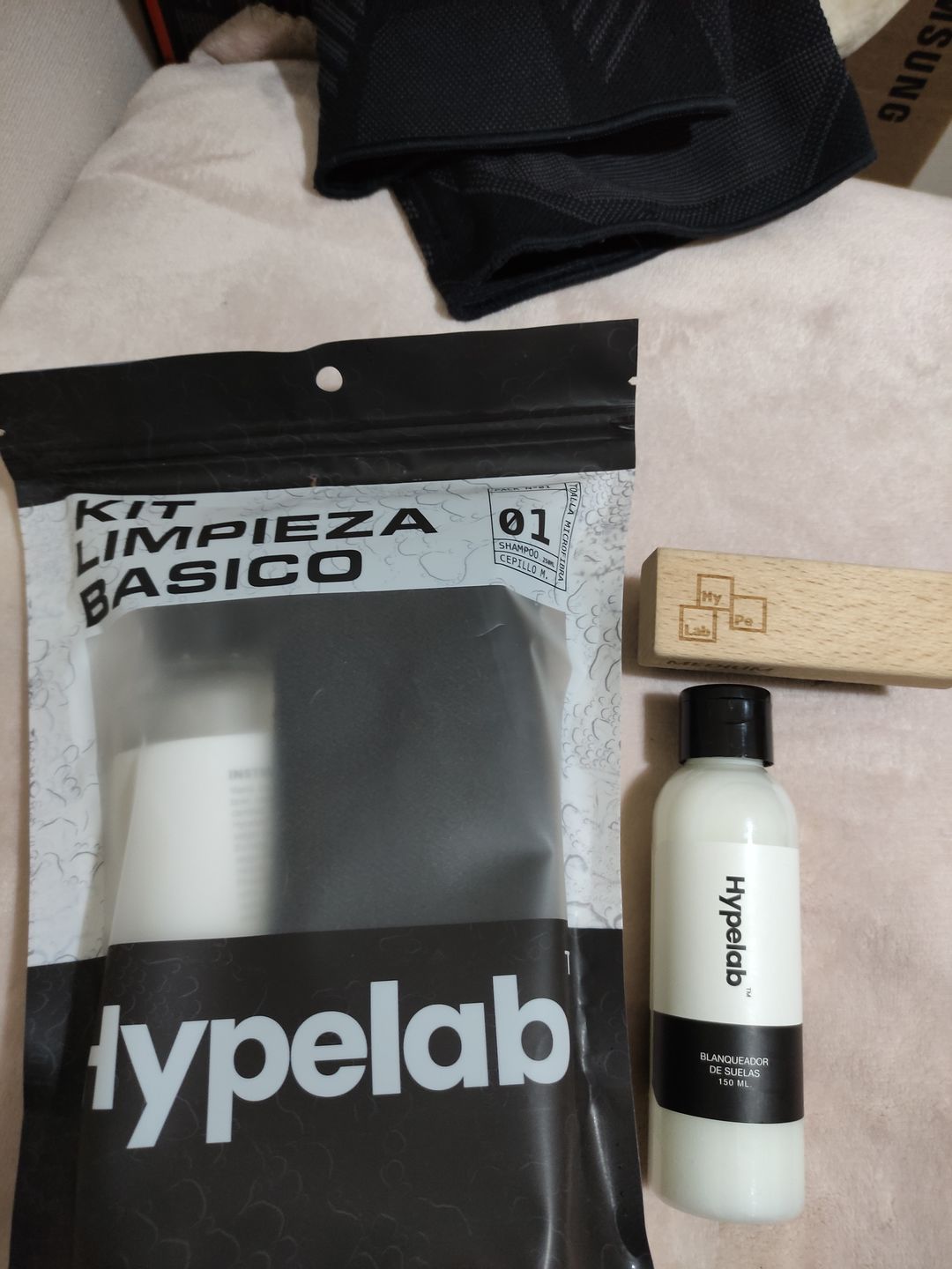 Customer photo review of Blanqueador de suelas 150ml.