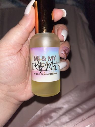 Customer photo review of KittyMint Yoni Spray