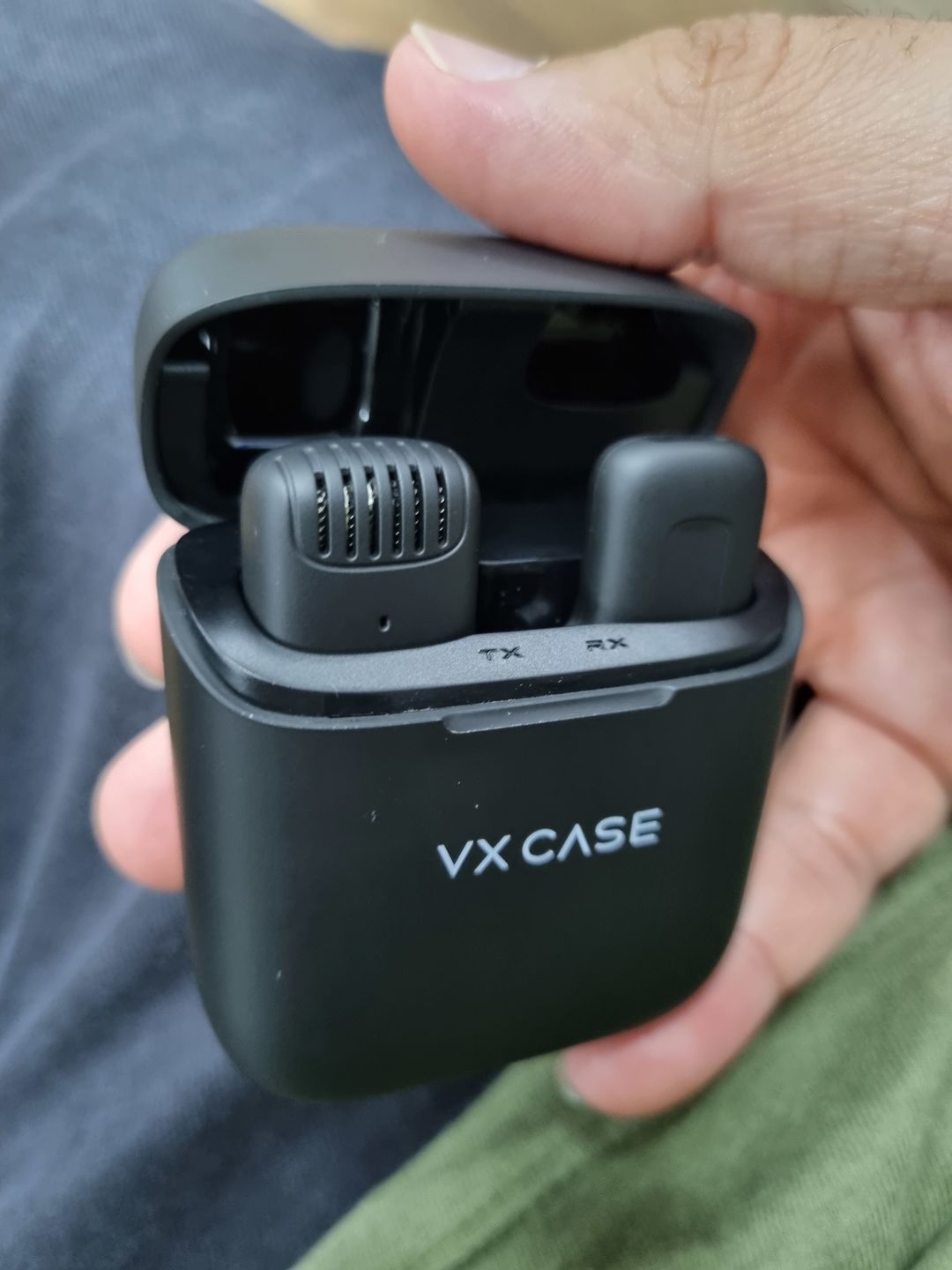 Customer photo review of Microfone de Lapela Wireless Lightning