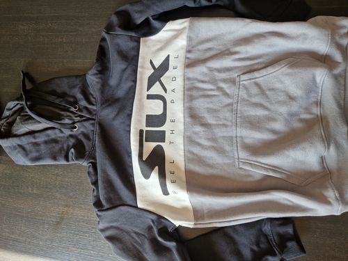 Customer photo review of Siux Padel Hoodie Zwart/Grijs