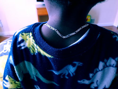 Customer photo review of Kids Naked Figaro Chain