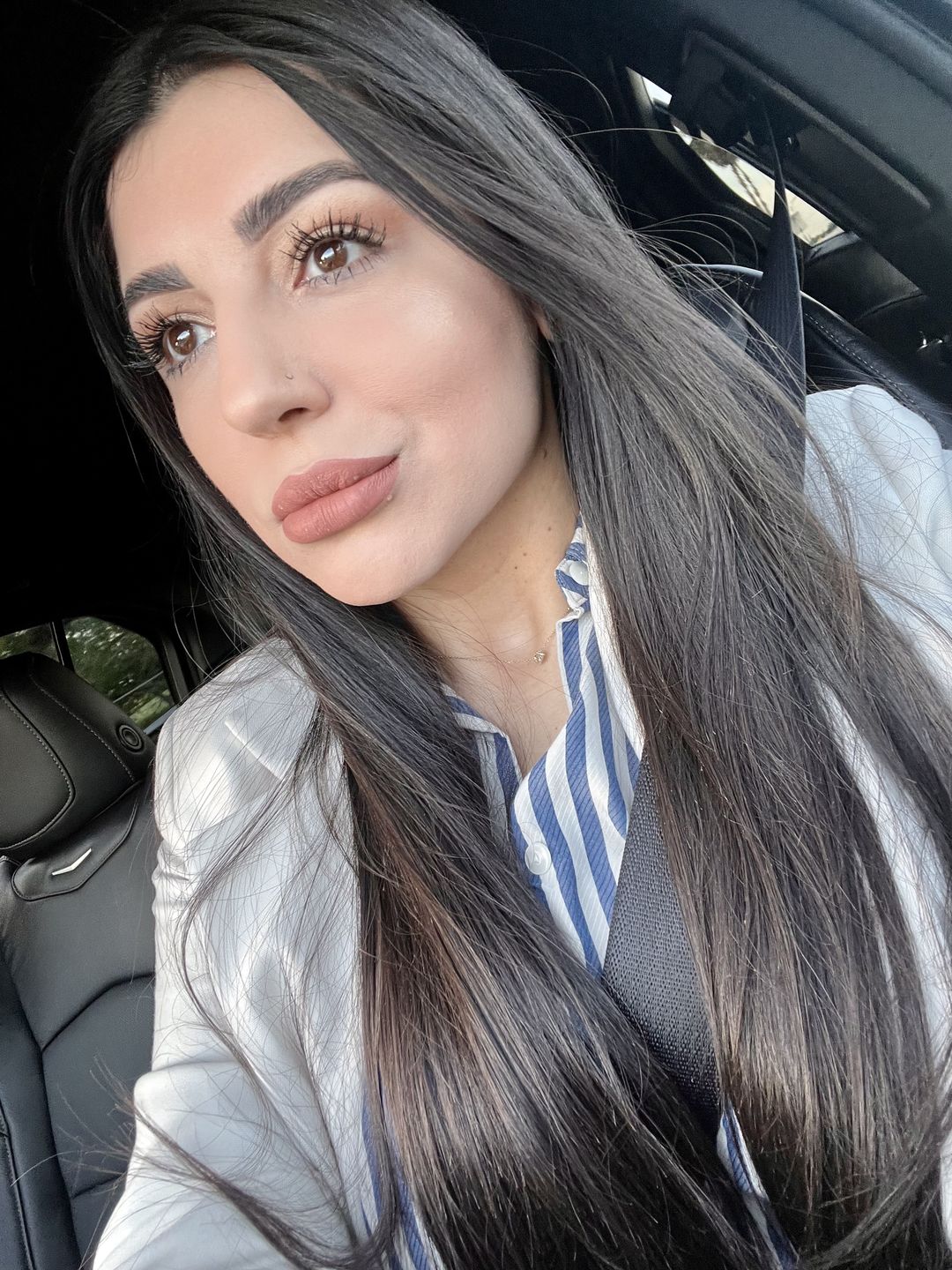 Customer photo review of fLASH Eyelash Serum