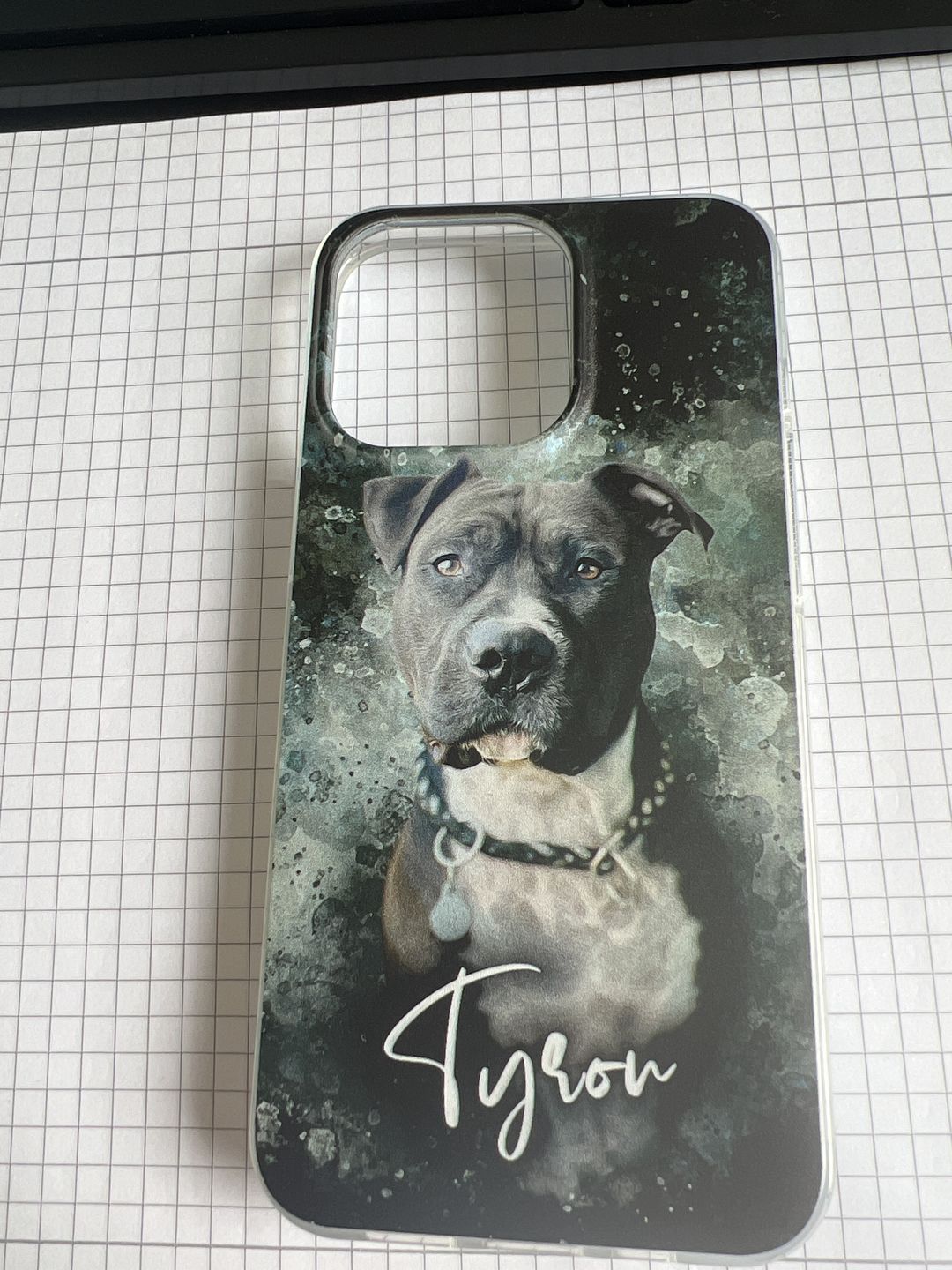 Customer photo review of Personalisierte Portrait Handyhülle – Aquarell Stil
