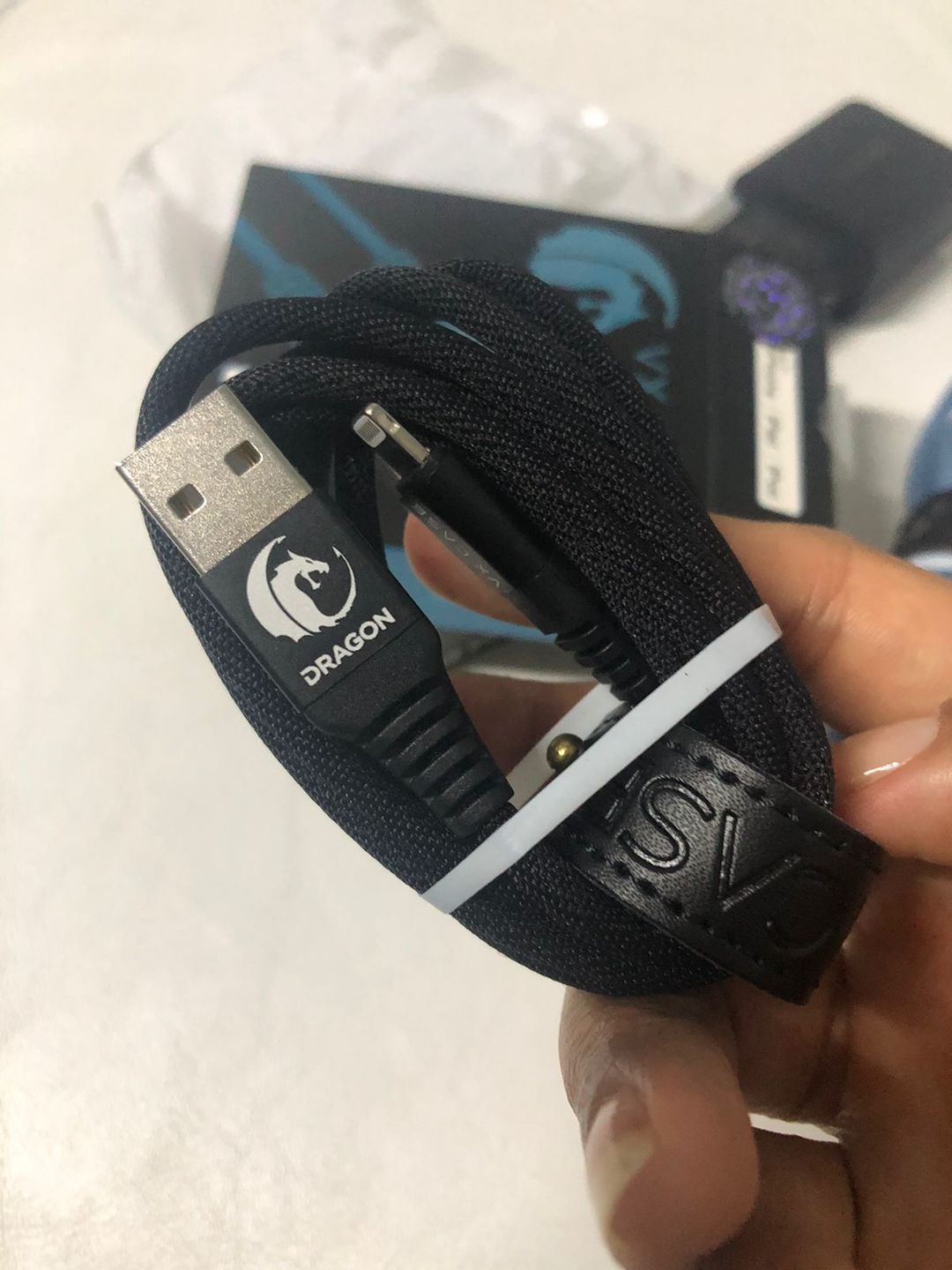 Customer photo review of Cabo Lightning para iPhone/iPad Dragon 1,20m