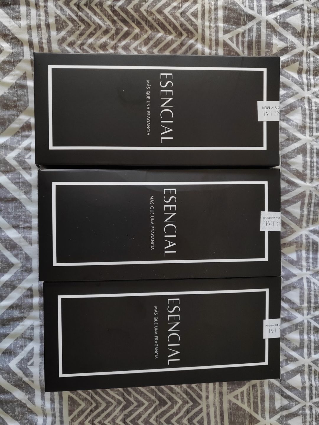 Customer photo review of H058 Inspirada en: 212 Vip Men - Carolina Herrera