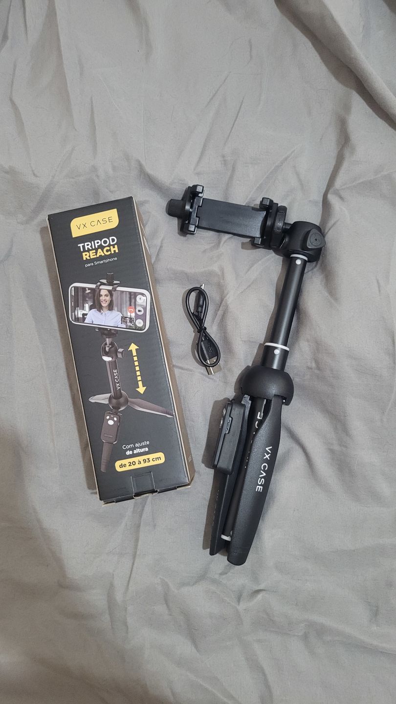 Customer photo review of Tripé de Mesa para Celular e Câmeras Reach - VX Case
