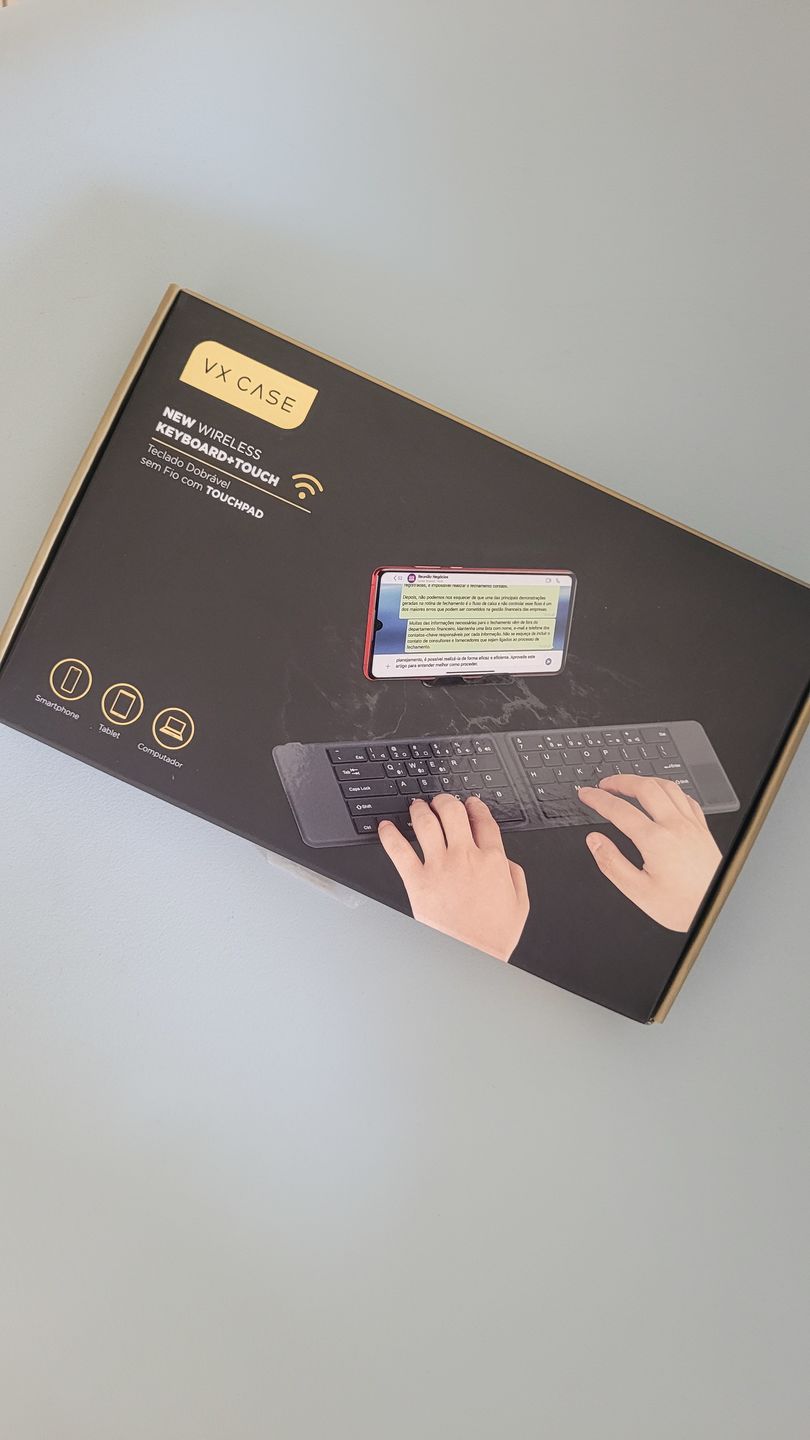 Customer photo review of Novo Teclado Bluetooth para Celular VX Case