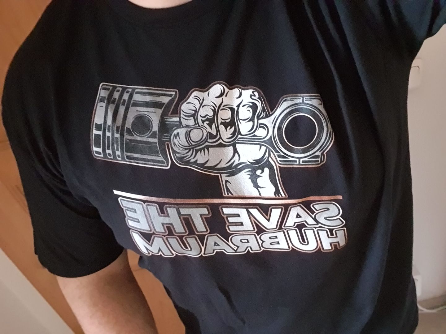 Customer photo review of T-SHIRT Save the Hubraum