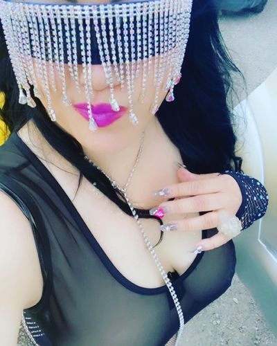 Customer photo review of Diamond Sunglasses