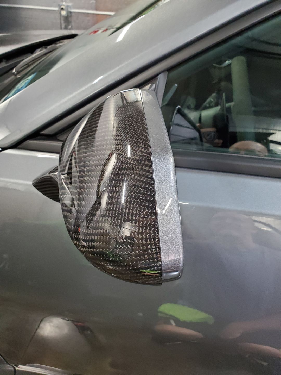 Customer photo review of [2pcs Set] Carbon Fiber Mirror Cover for Chevy Camaro 2016-2022