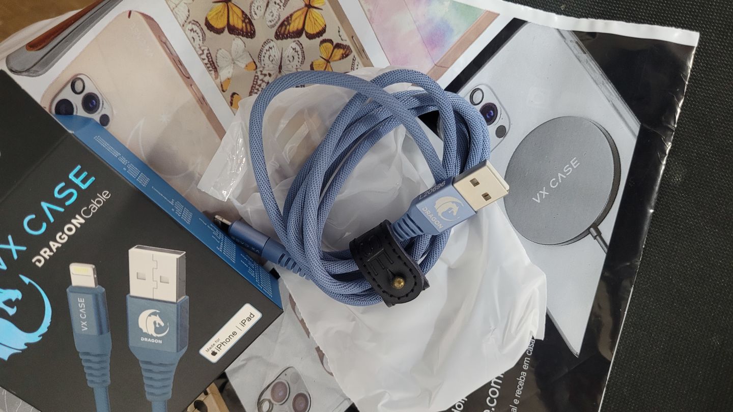 Customer photo review of Cabo Lightning para iPhone/iPad Dragon 1,20m