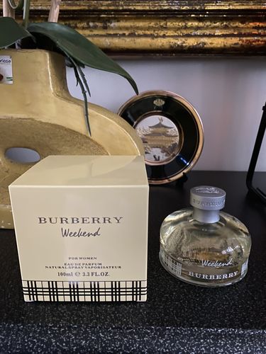 Customer photo review of Burberry Weekend for Women 100ml