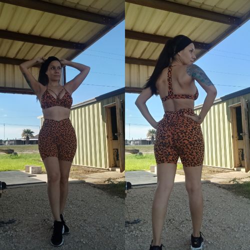 Customer photo review of Lavish Strappy Bra