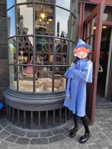 Customer photo review of Fleur Delacour Harry Potter Beauxbatons Academy of Magic Cosplay Kostüm Outfit Halloween Karneval Uniform