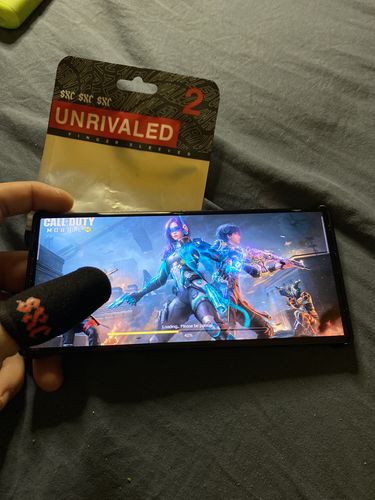 Customer photo review of "UNRIVALED 2.0" Finger Sleeves Five Pack