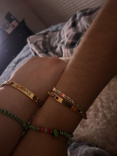 Customer photo review of Engraved Bracelet Set - W/ Eternal Rose Box