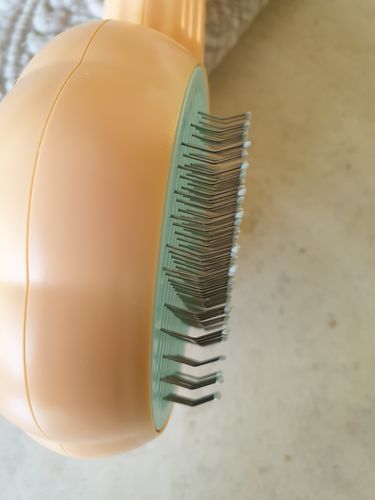 Customer photo review of Brosse nettoyante pour poils d'animaux