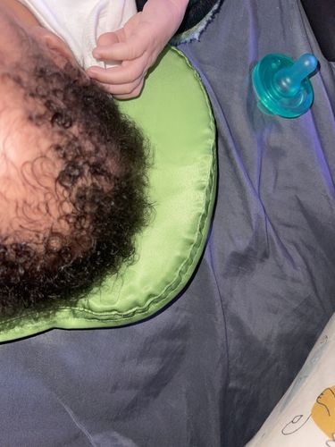 Customer photo review of 2 in 1 Head Shaping and Hair Saving Pillow