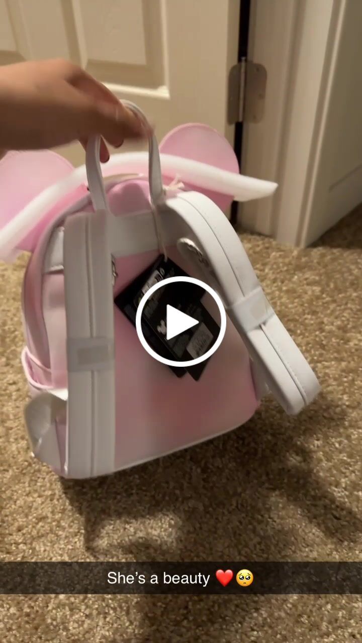 Customer video review of 707 Street Exclusive - Loungefly Disney The Minnie Mouse Classic Series Mini Backpack - Sakura