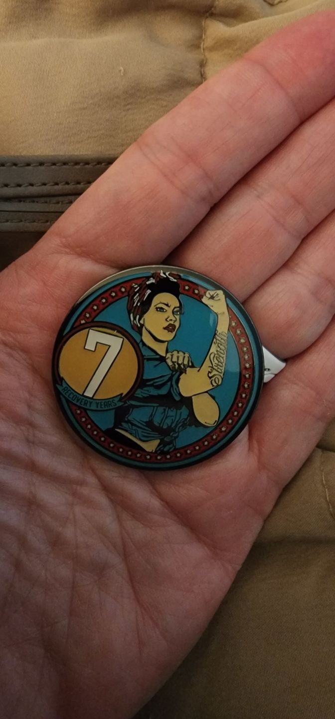 Customer photo review of Rosie Recovery Strength 7 Year AA/NA Medallion - Tri-Plate Seven Year Chip/Coin
