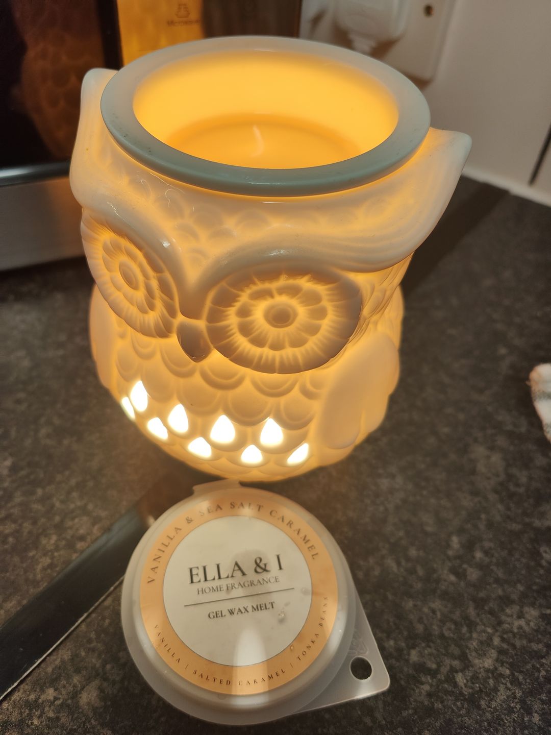 Customer photo review of Vanilla & Sea Salt Caramel Gel Melt