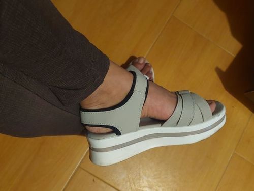 Customer photo review of Summer Womens Soft Wedges