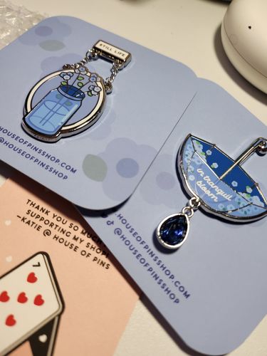 Customer photo review of [PREORDER] Indigo: Set of Both Pins