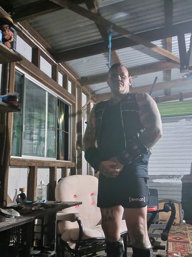 Customer photo review of Transcendence - 5" inch Lift Shorts - Black / Red