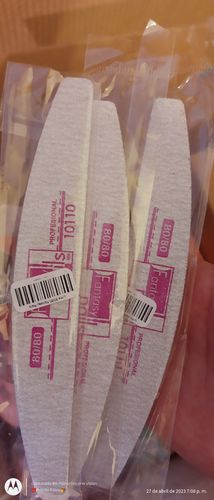 Customer photo review of Lima 80/80 Fantasy Nails