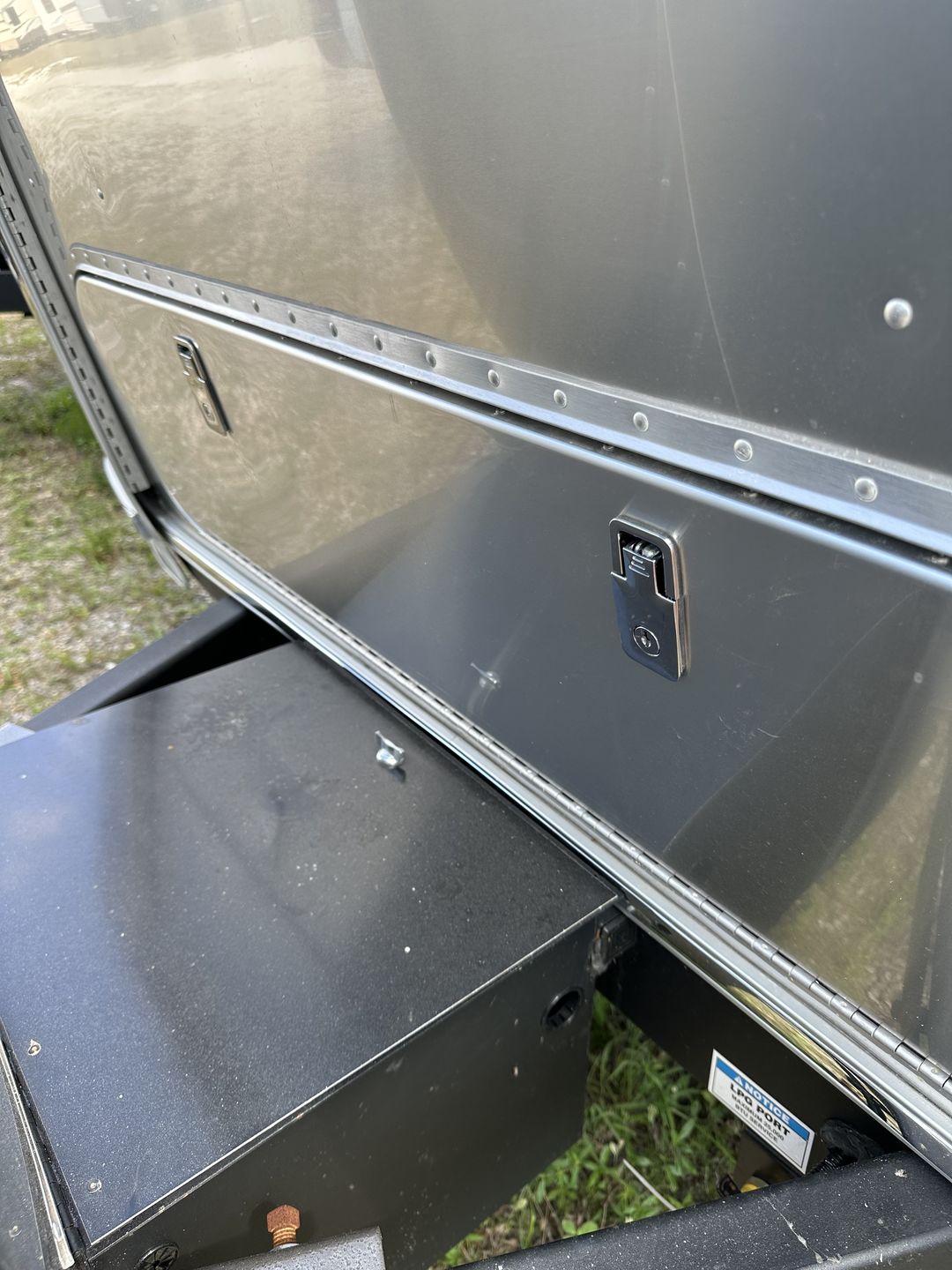 Customer photo review of AIR GEAR Compartment Lock Upgrade