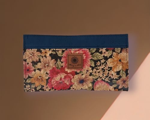 Customer photo review of Bloom Slender Wallet Pattern