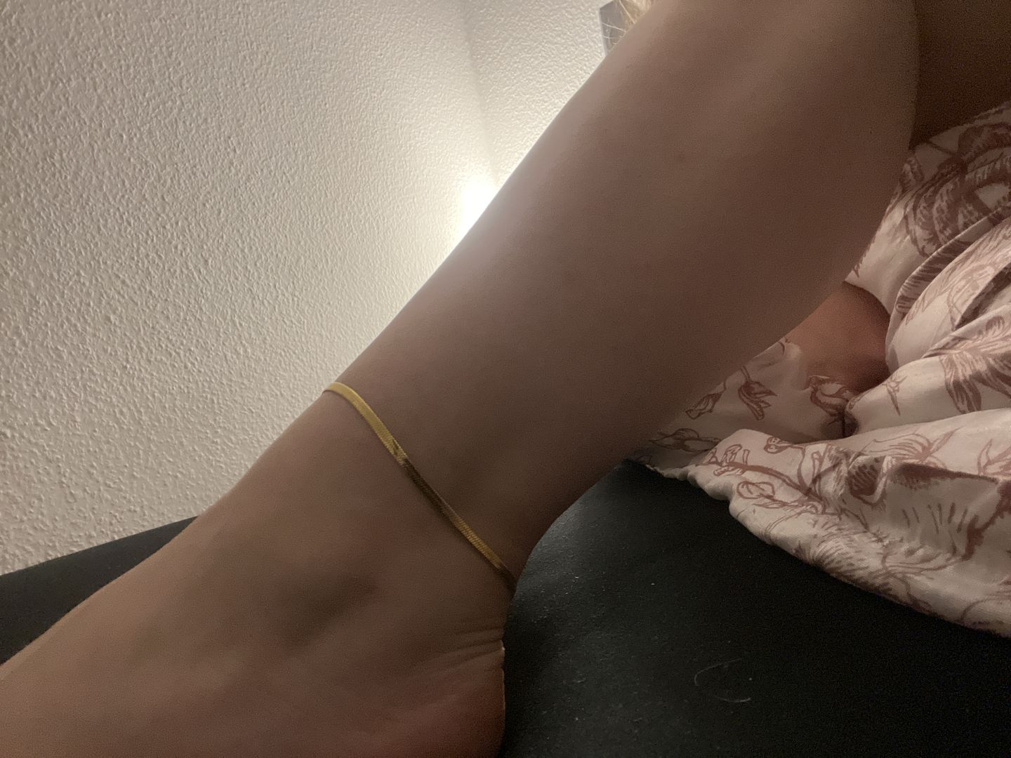 Customer photo review of Snake Skin Fußkette | 18K vergoldet