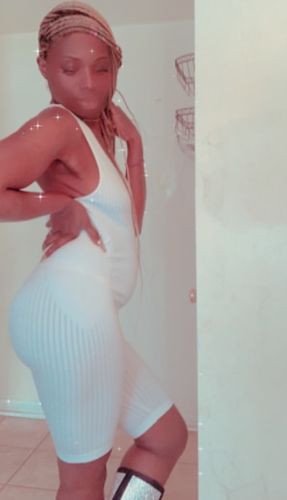 Customer photo review of Natural Plumping Cream