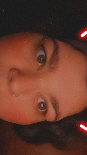 Customer photo review of Micro Gem Hinged Nose Hoop