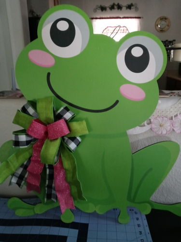 Customer photo review of Frog Sign, Add A Bow wood sign, Door Hanger, DECOE-W-625, 22" Door Hanger